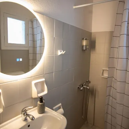 Zafiri Apartament *