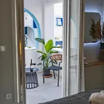 Zafiri Apartament *