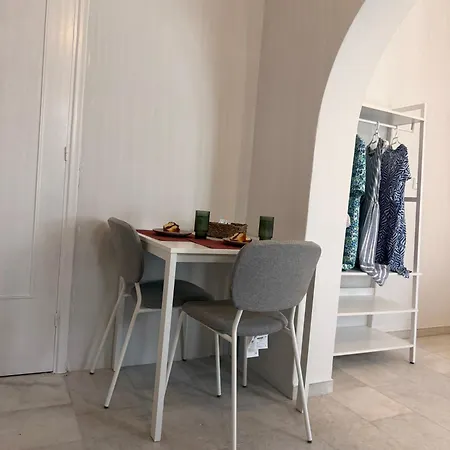Zafiri * Naxos City